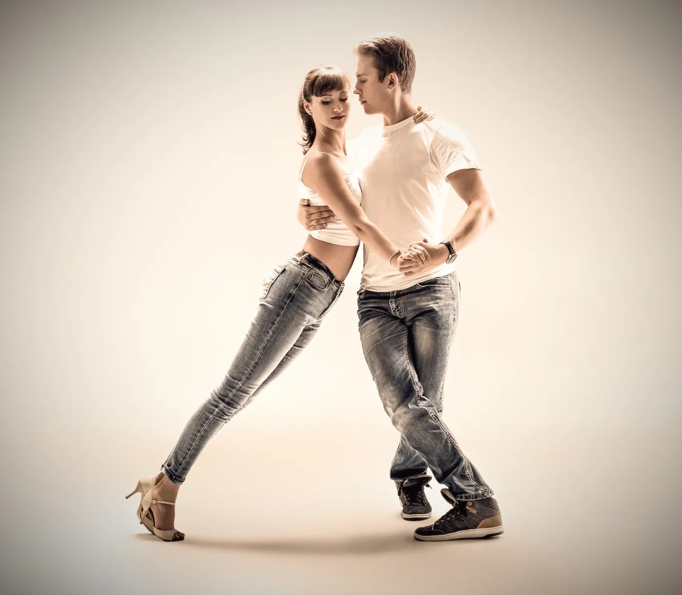Illustration from the Salsa Dance LA blog