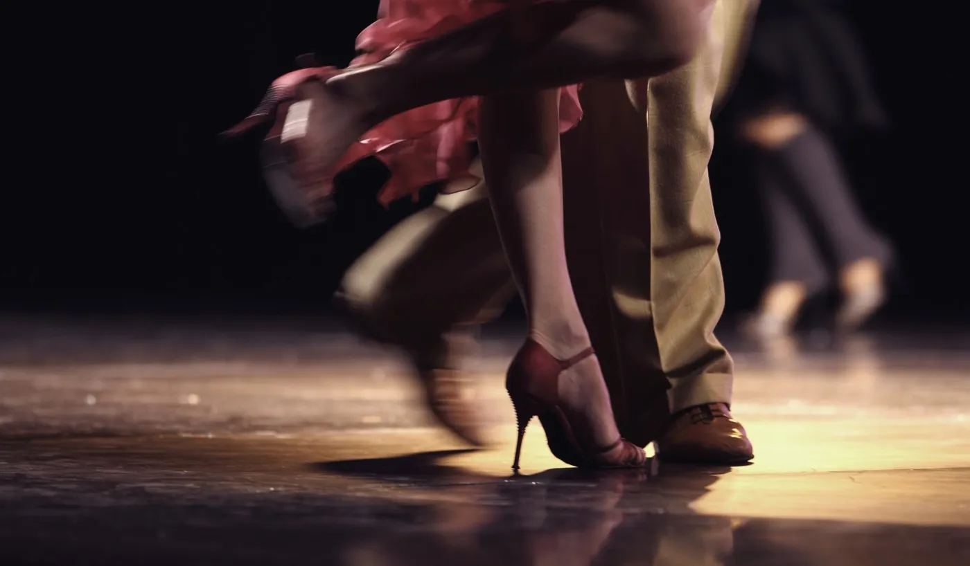 Illustration from the Salsa Dance LA blog